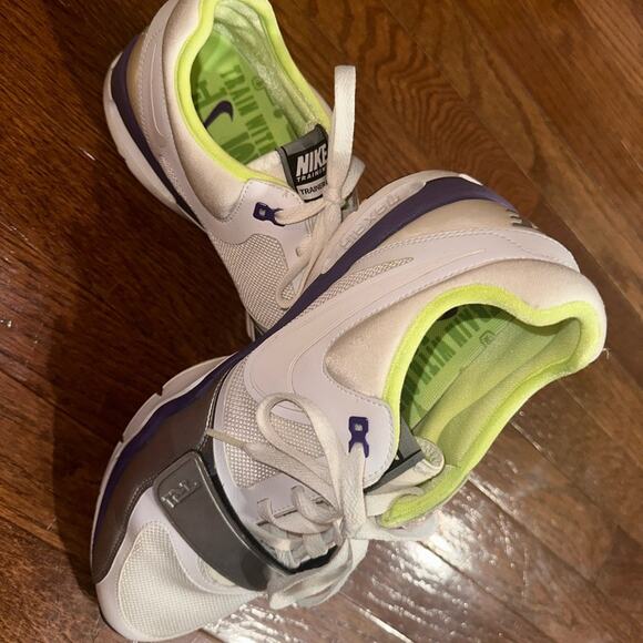 2011 Nike Womens Retro Trainer One Air Max Sneakers 8.5 white lime purple casual - Picture 6 of 15